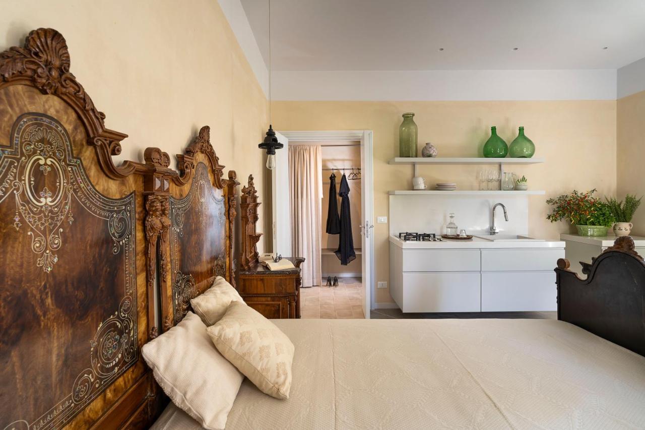 Suasor Villa อาชิเรอาเล ภายนอก รูปภาพ